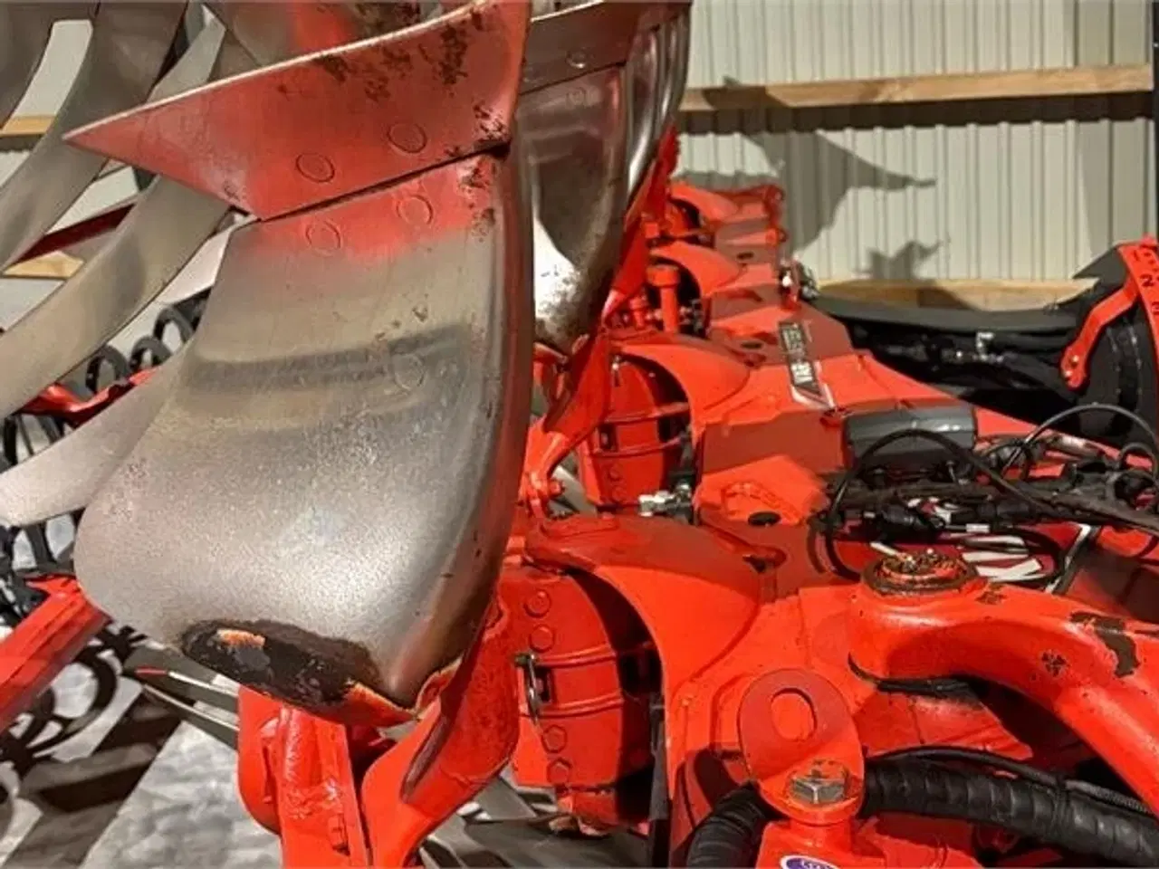 Billede 16 - Kuhn Varimaster L Med pakker på - plovet 500 ha