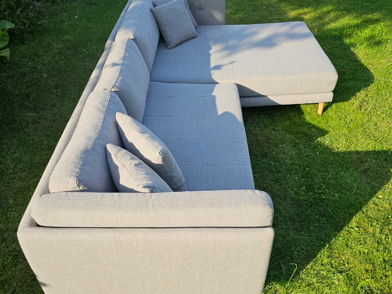 Billede 3 - Højrevendt Cali Chaiselong Sofa – Nypris: 9999DKK
