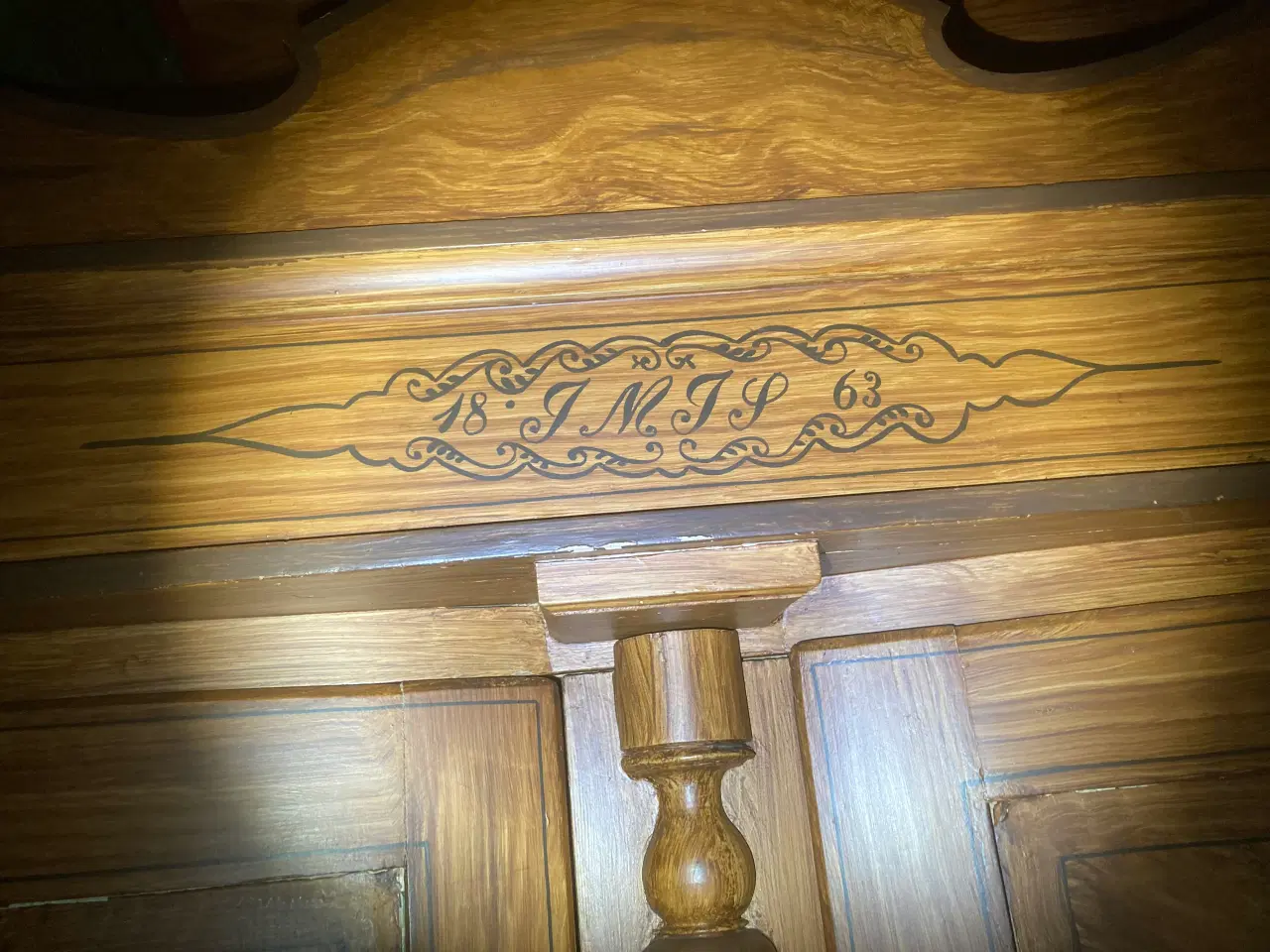 Billede 3 - Antik garderobeskab