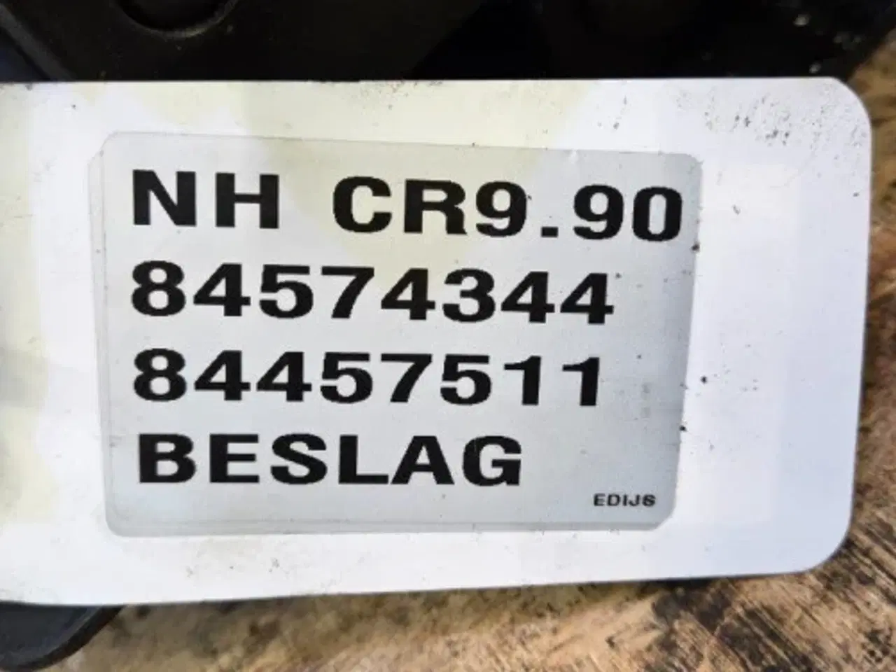 Billede 23 - New Holland CR9.90 Hydraulikventil 84457511