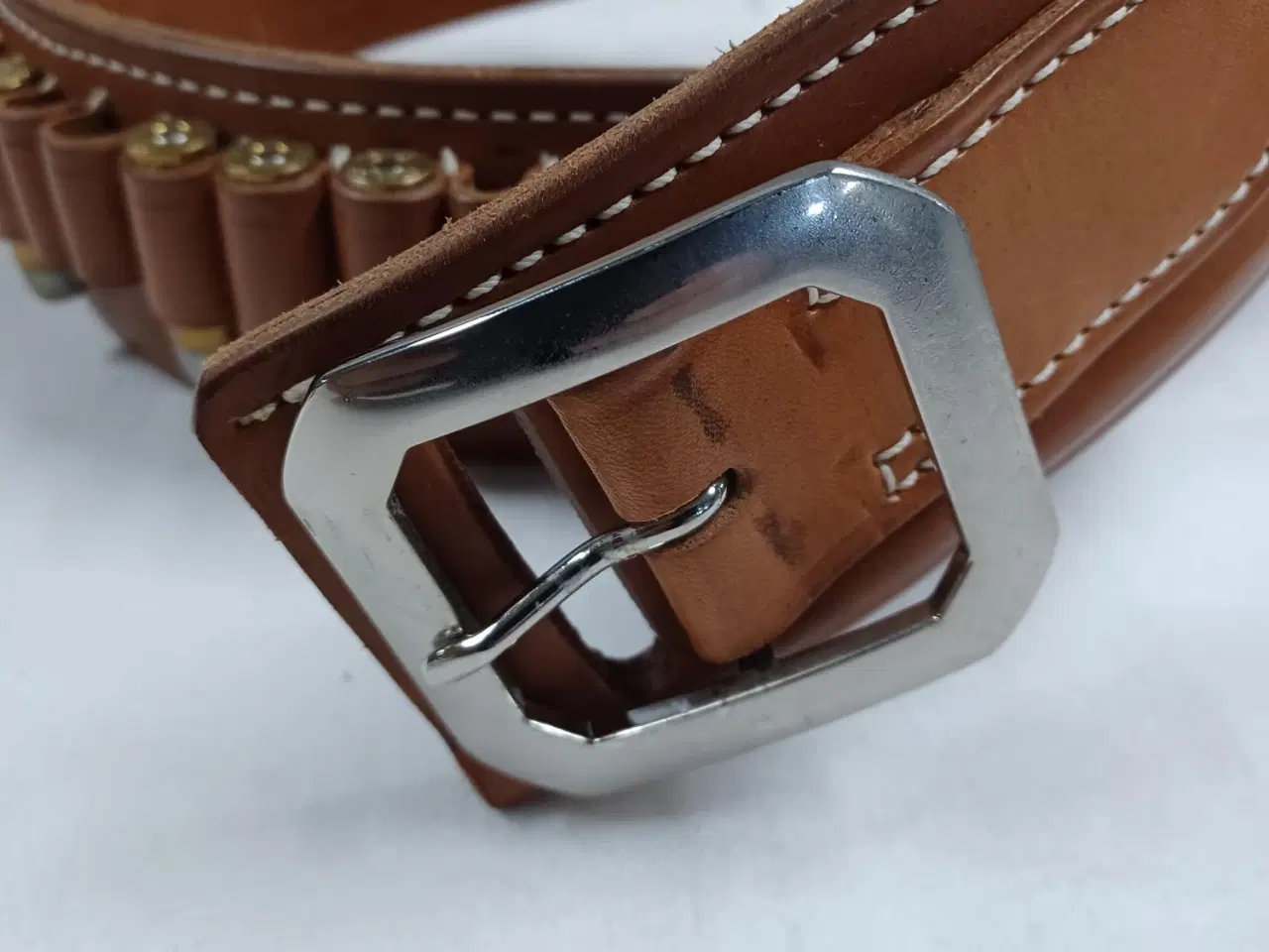Billede 1 - Western læder ammunitionsbælte i .45 colt