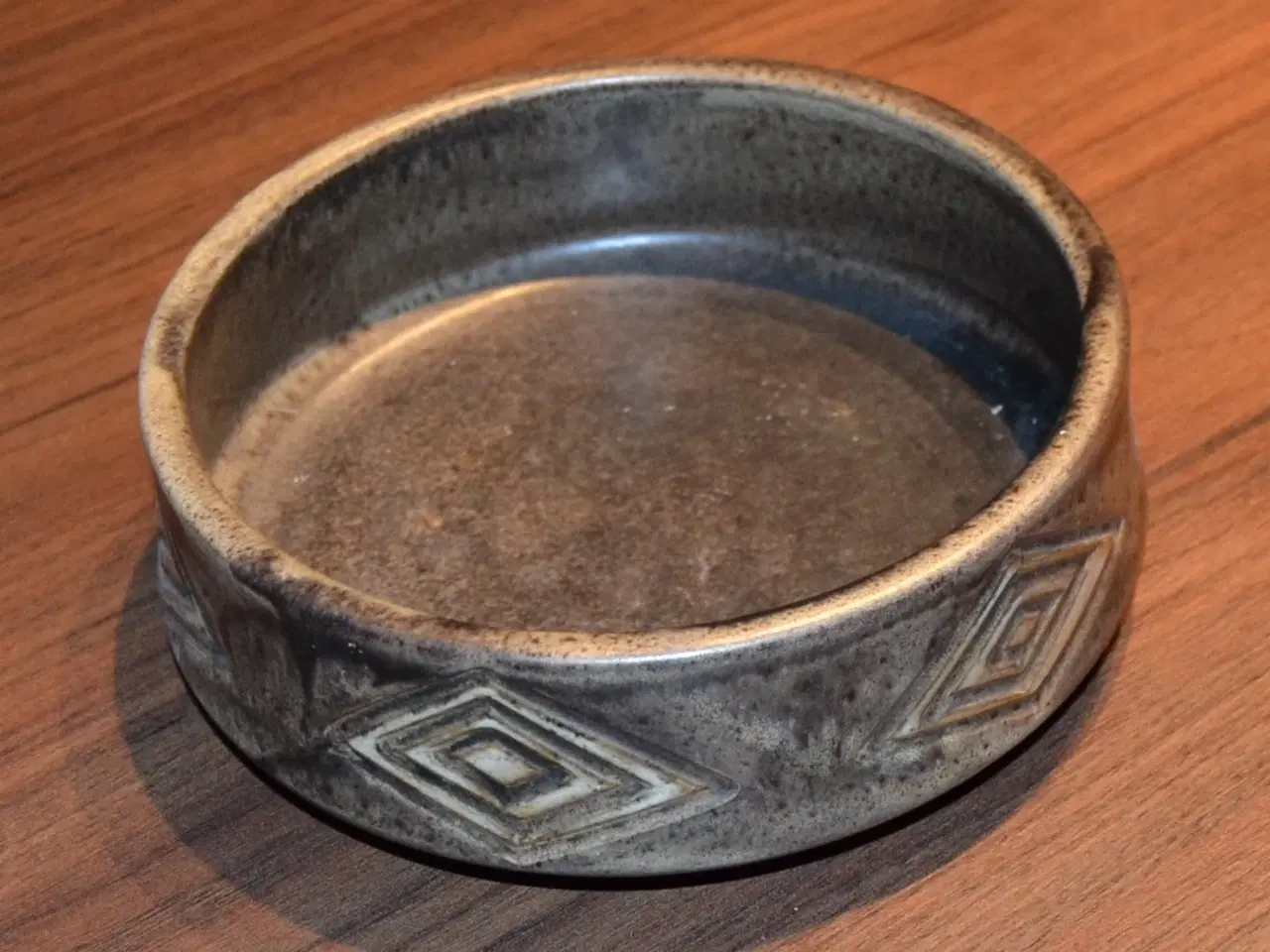 Billede 1 - Løvemose keramik fad fra løvemose.