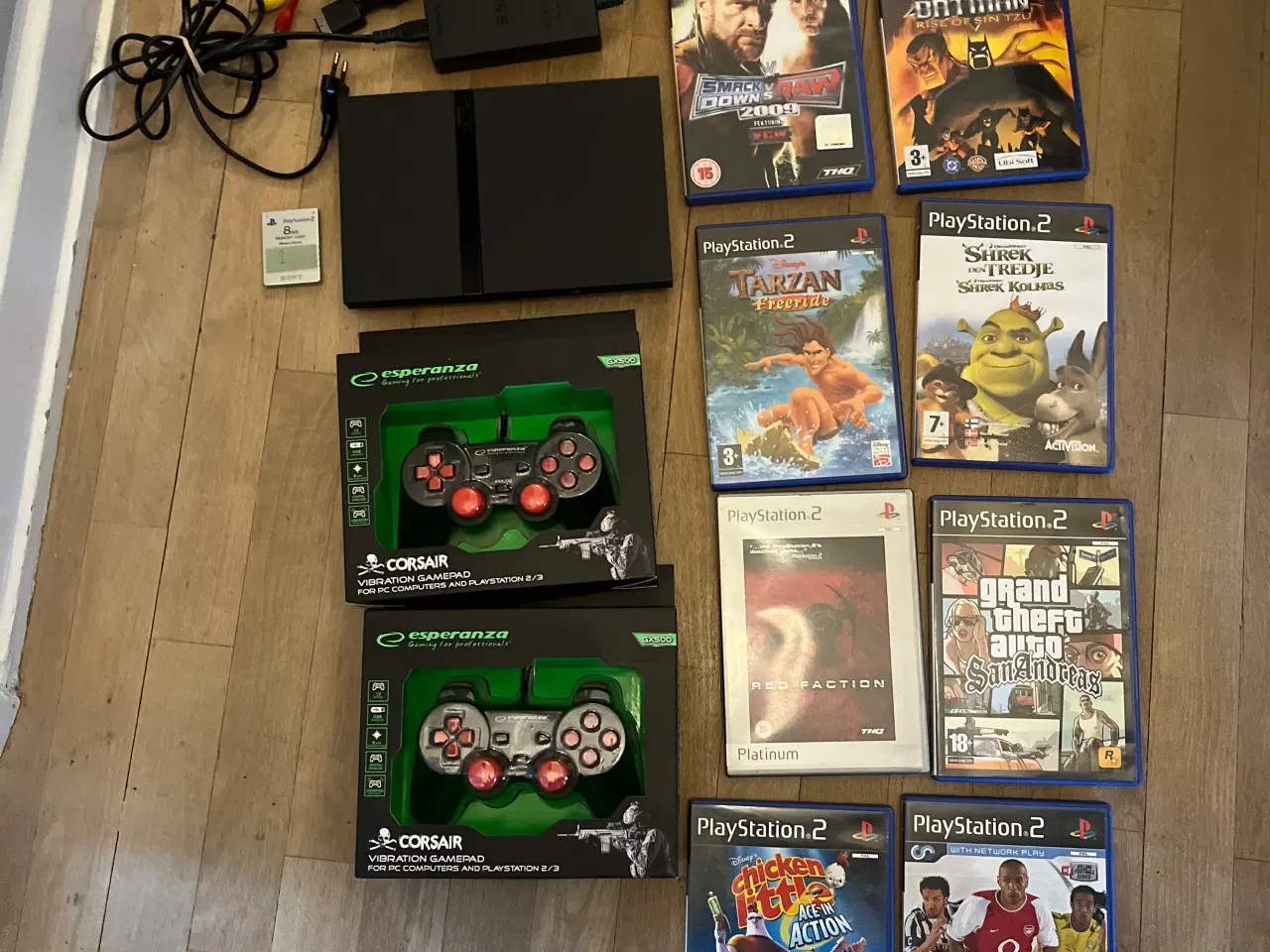 Billede 1 - PS2 med nye controllere og 8 Spil