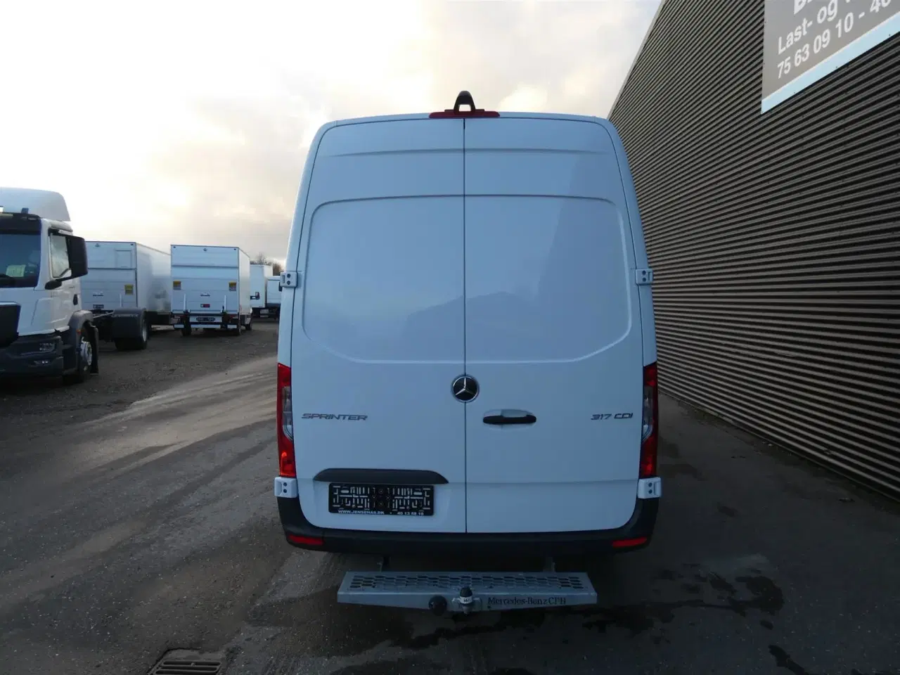 Billede 6 - Mercedes-Benz Sprinter 317 2,0 CDI A2 H2 RWD 9G-Tronic 170HK Van Aut.