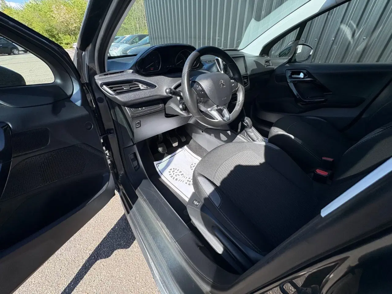 Billede 4 - Peugeot 208 1,6 BlueHDi 100 Allure