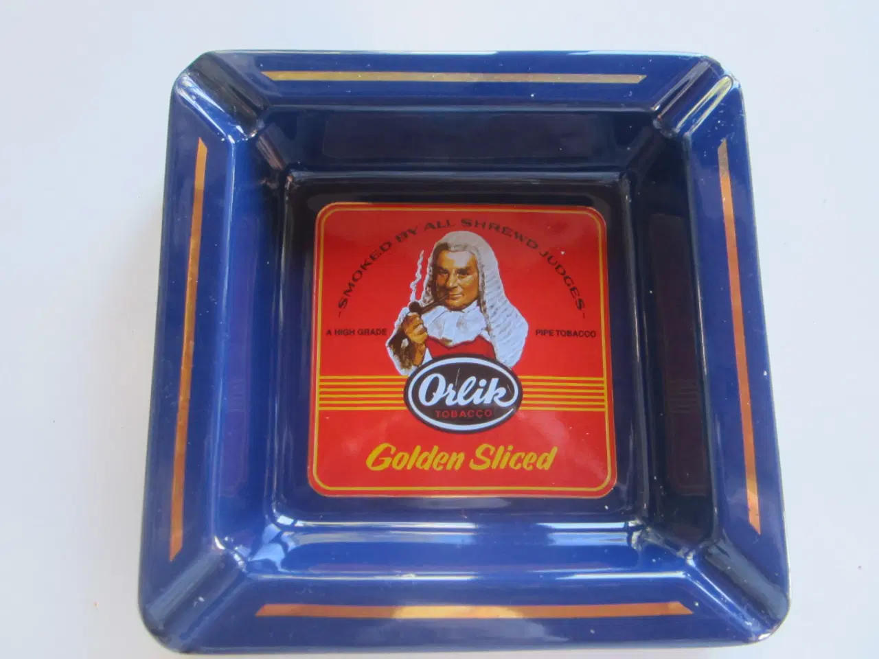 Billede 1 - Rigtig flot ORLIK askebæger 18,5x18,5x3,5 cm