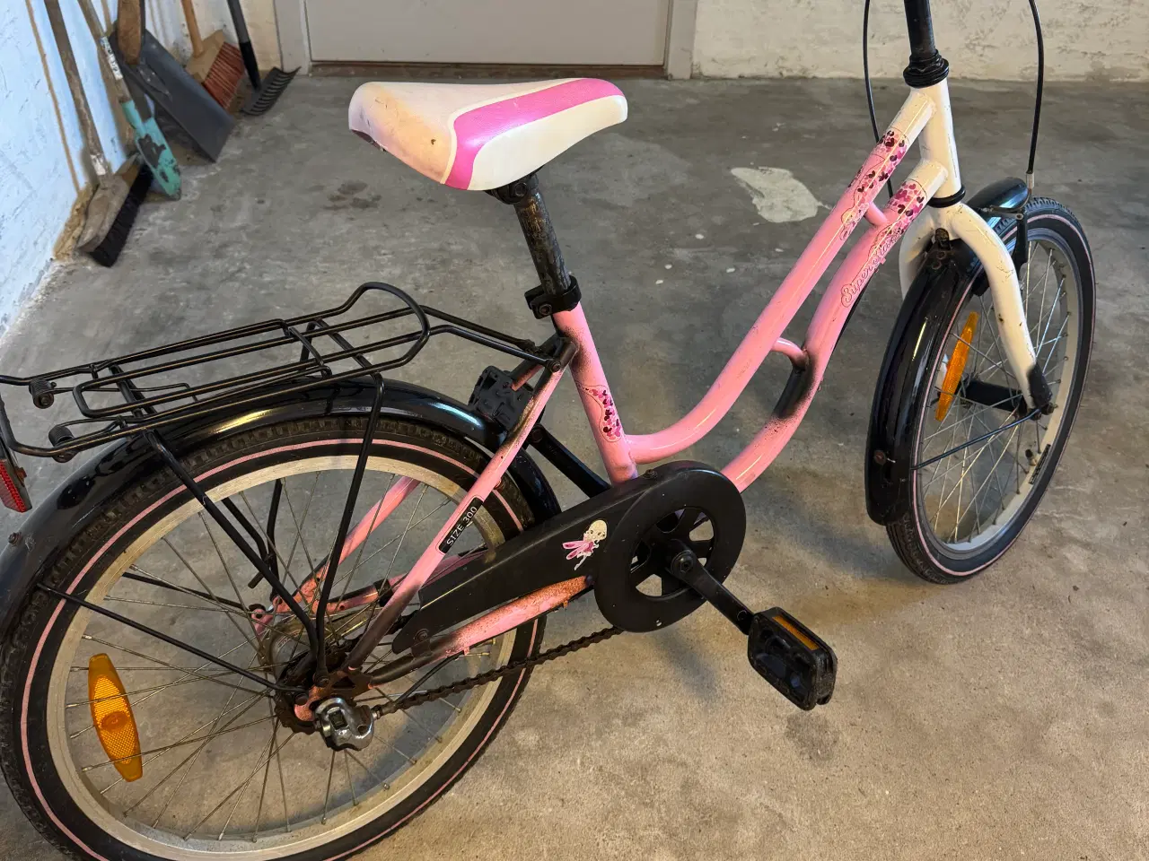Billede 6 - Pigecykel i lyserød og hvid