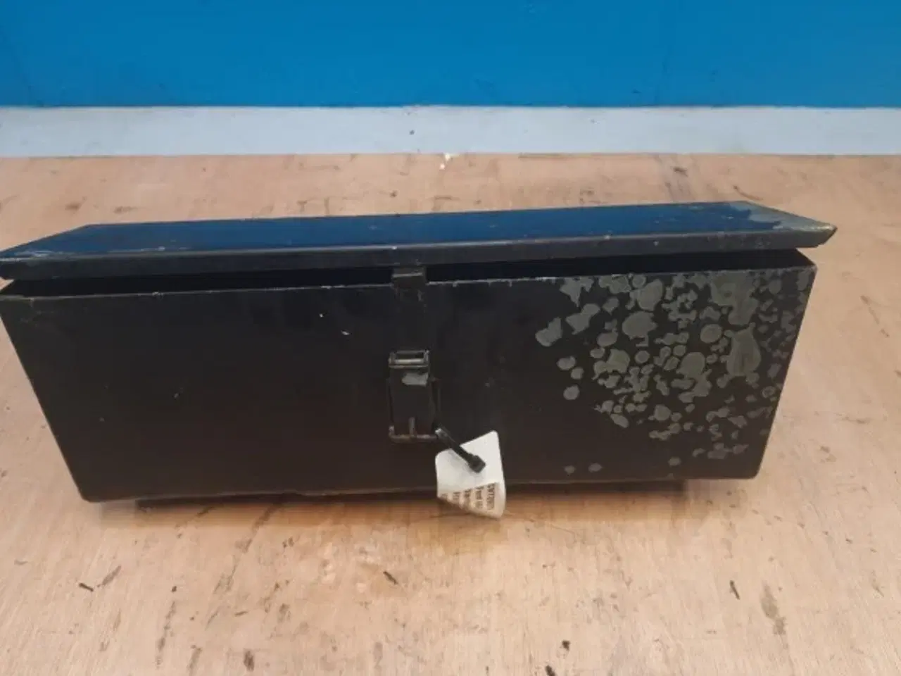 Billede 6 - Ford 6640 Værkktøjkasse F0NN17005AA11M