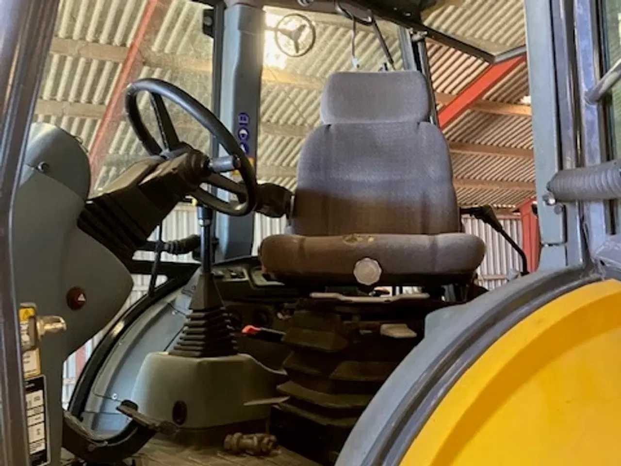 Billede 6 - New Holland LB 115 B rendegraver