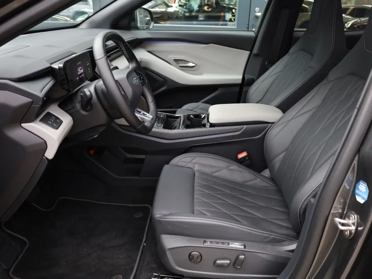 Billede 2 - Ford Capri 77 Premium Extended Range