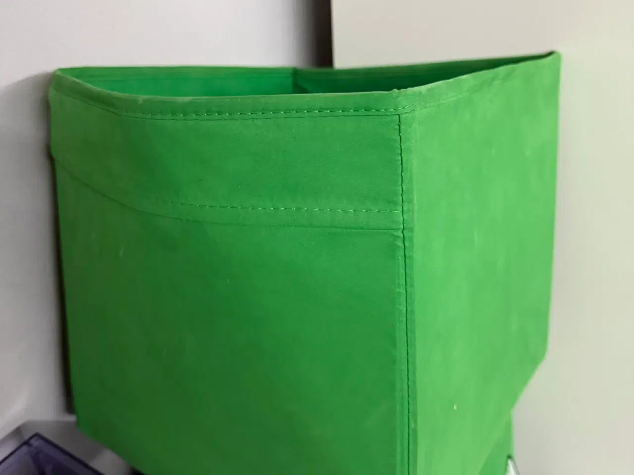 Billede 6 - Runddeler med plastik og stofkasser