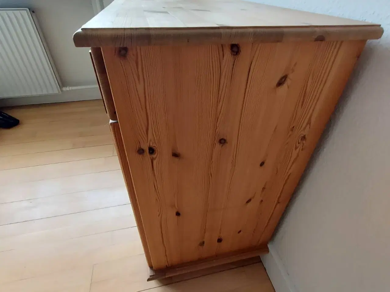 Billede 3 - Skænk fyrretræ natur