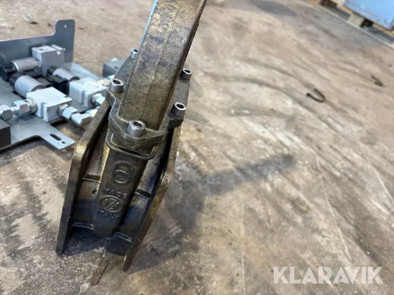 Billede 11 - Hydraulisk skydeventil samt hydraulik dele