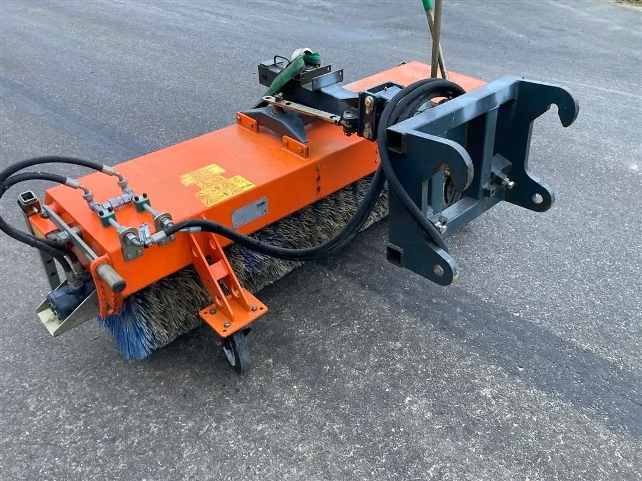 Billede 8 - Tuchel Plus 590 ophæng til minilæsser