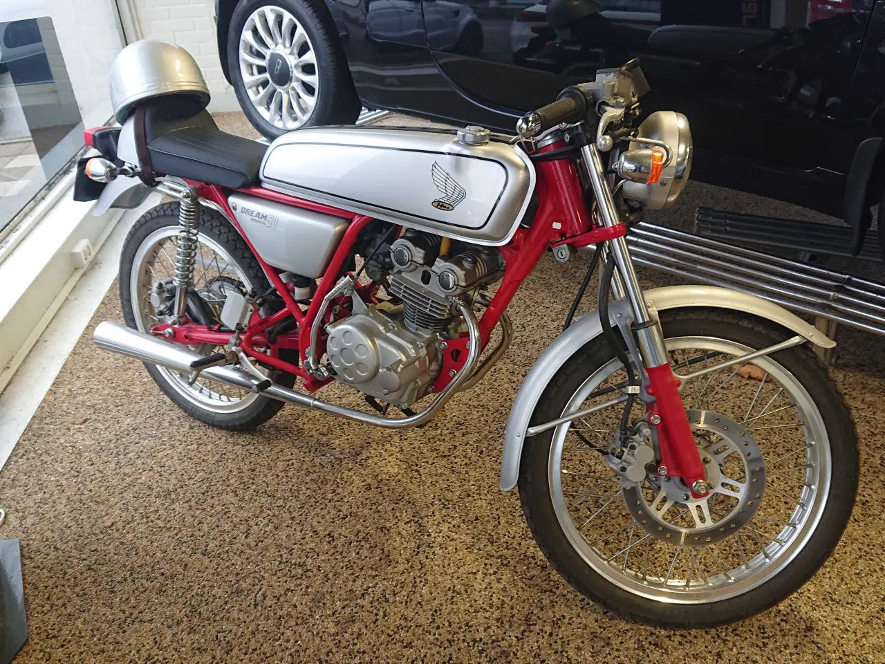 Billede 1 - Honda Dream 50