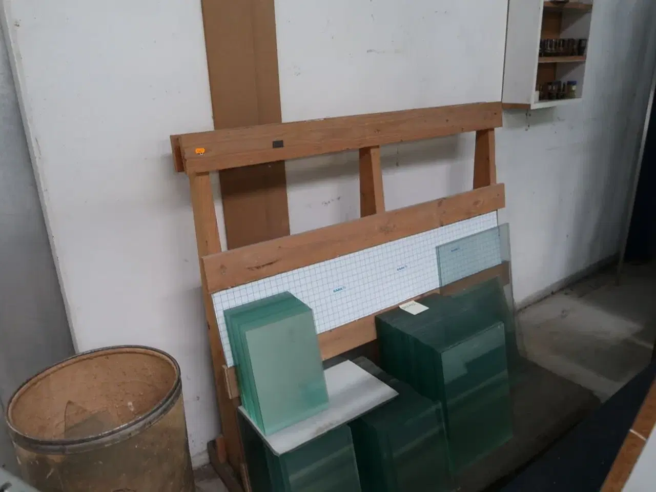 Billede 5 - 3 stk. opbevaringsstativer med div. Glas