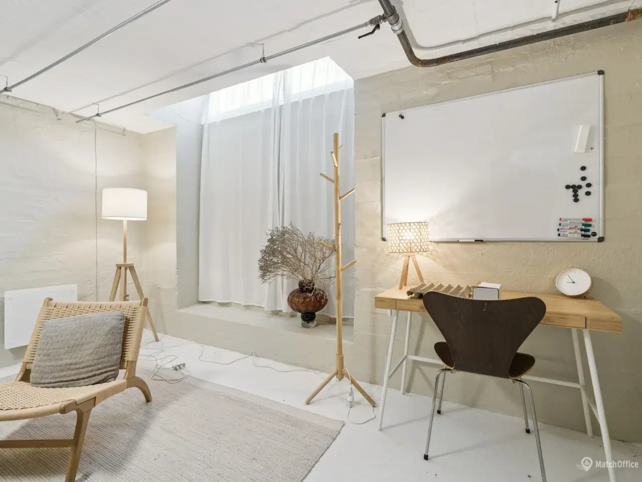 Billede 10 - Flot butik med kældershowroom