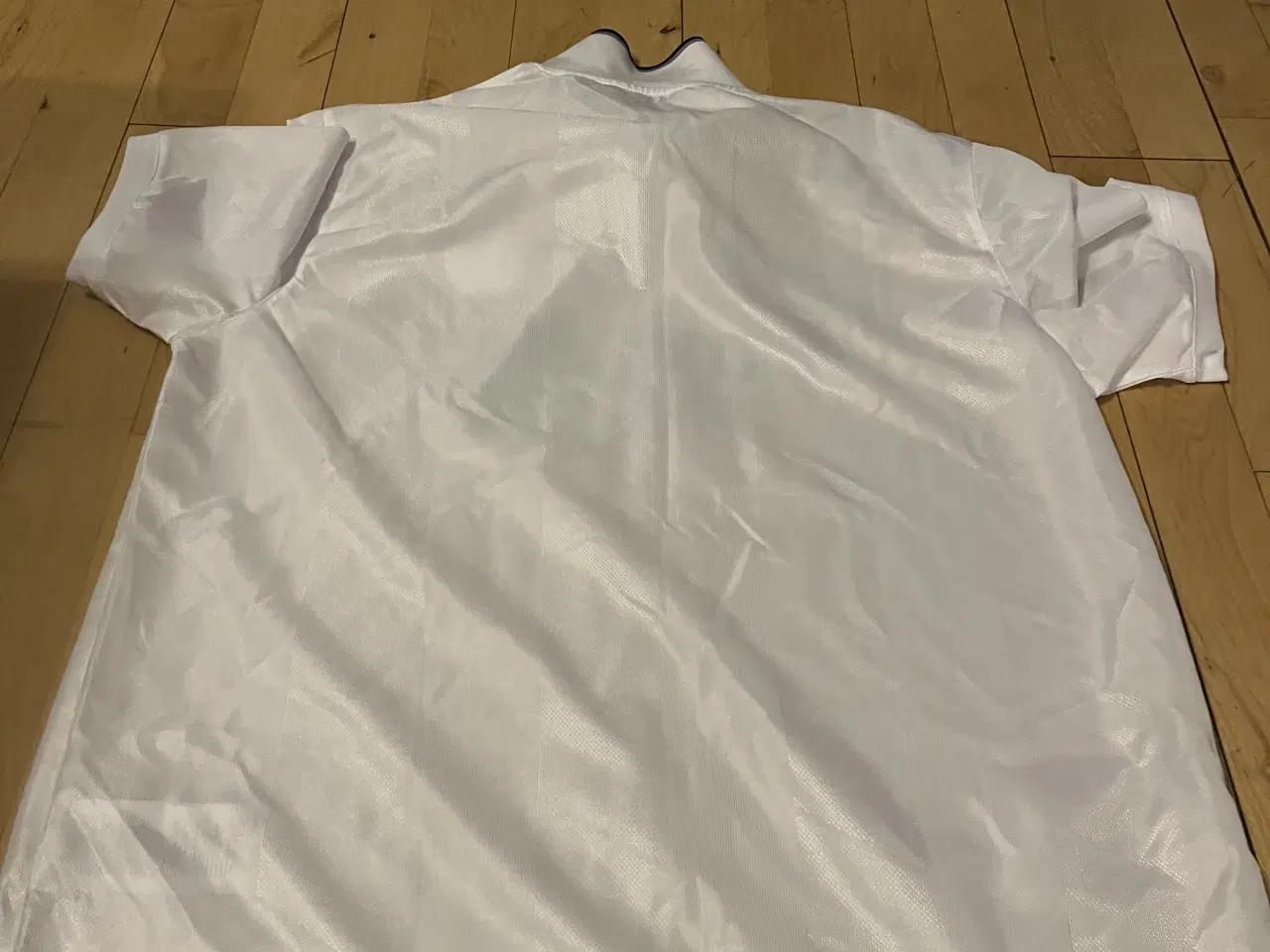 Billede 2 - Herre t shirt str L 