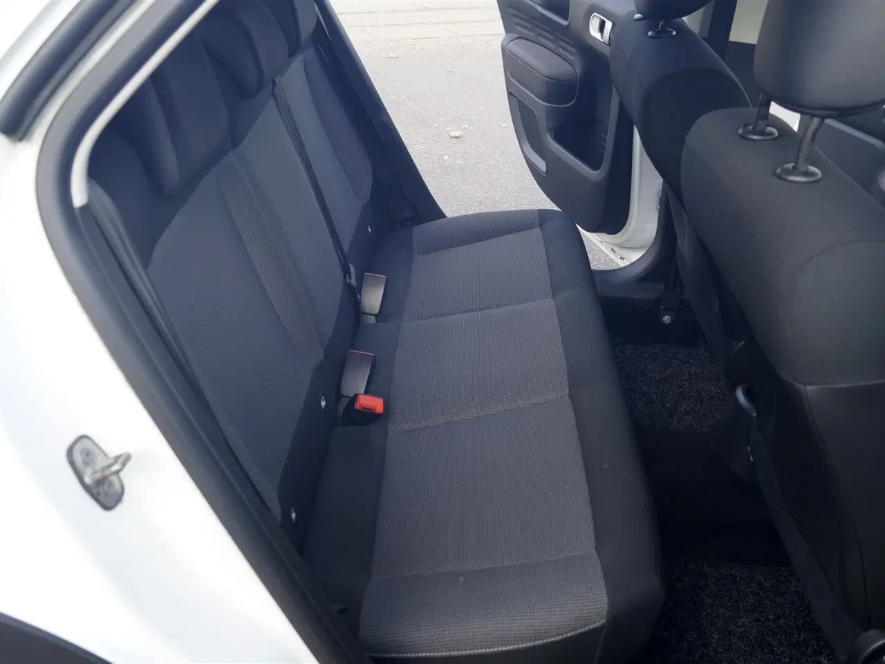 Billede 10 - Citroën C4 Cactus 1,6 Blue HDi Iconic Free start/stop 100HK 5d