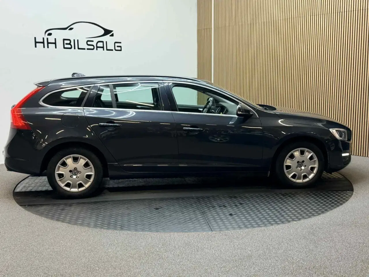 Billede 4 - Volvo V60 2,0 D4 190 Momentum aut.