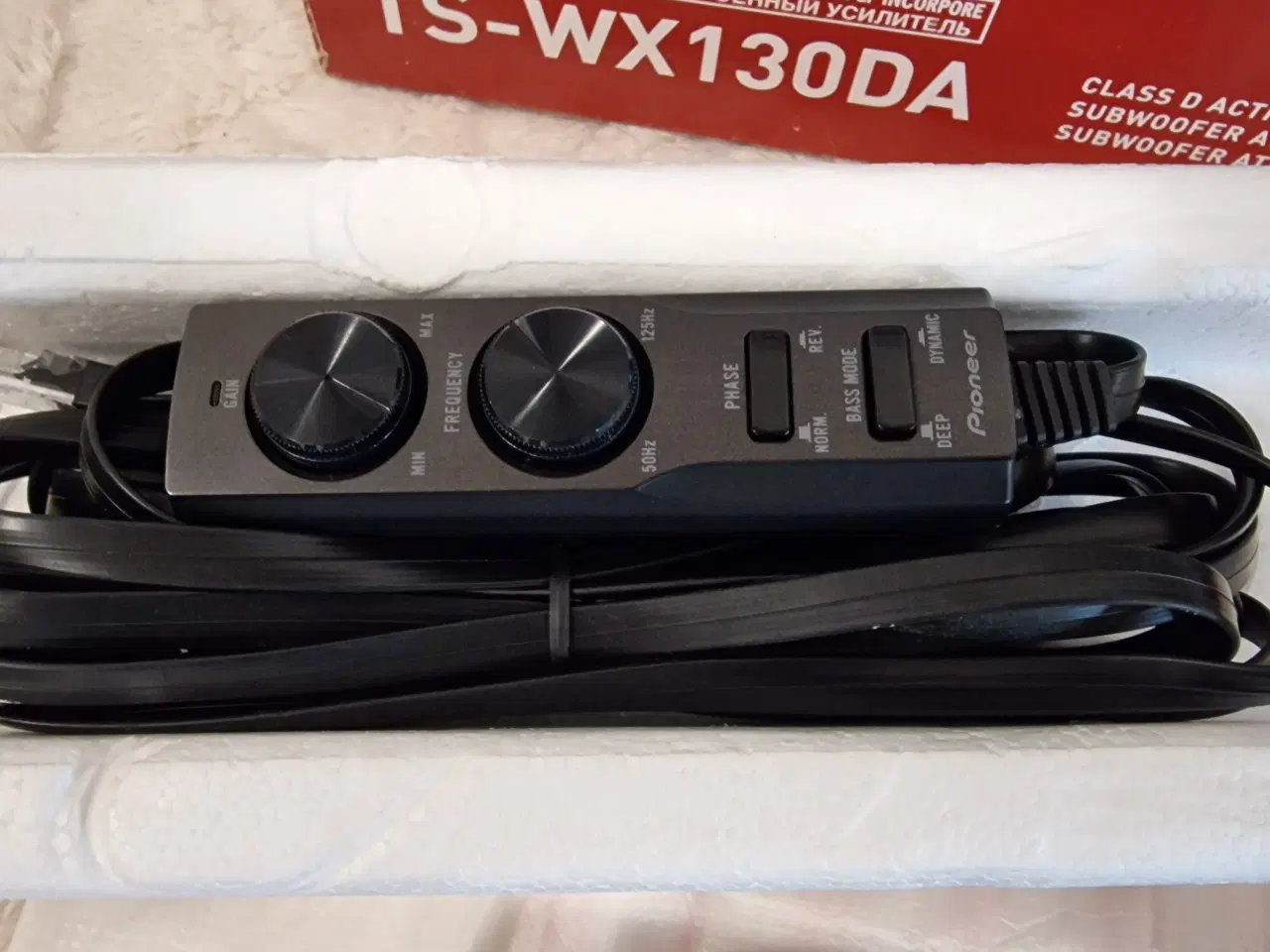 Billede 2 - Pioneer aktiv subwoofer – slim under sæde (160W)