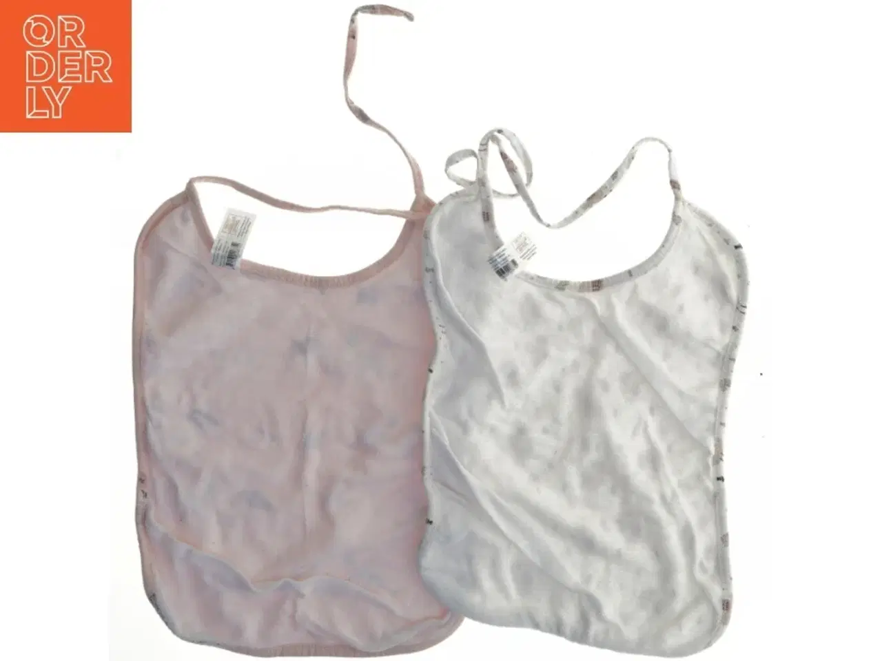 Billede 2 - To baby hagesmække med dyreprint (str. 38x27,5 cm)