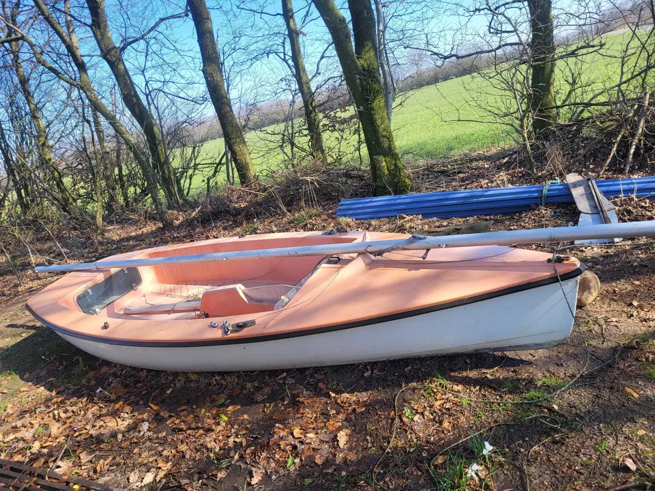 Billede 1 - Sejljolle Columbus 15