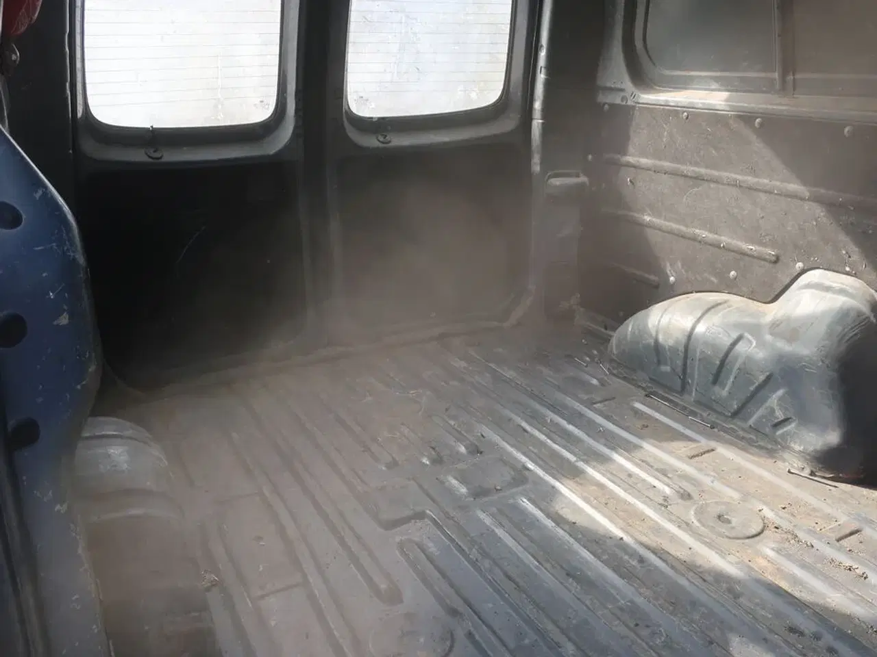 Billede 18 - Varebil HYUNDAI H1 2.5 CRDI KASSEVOGN