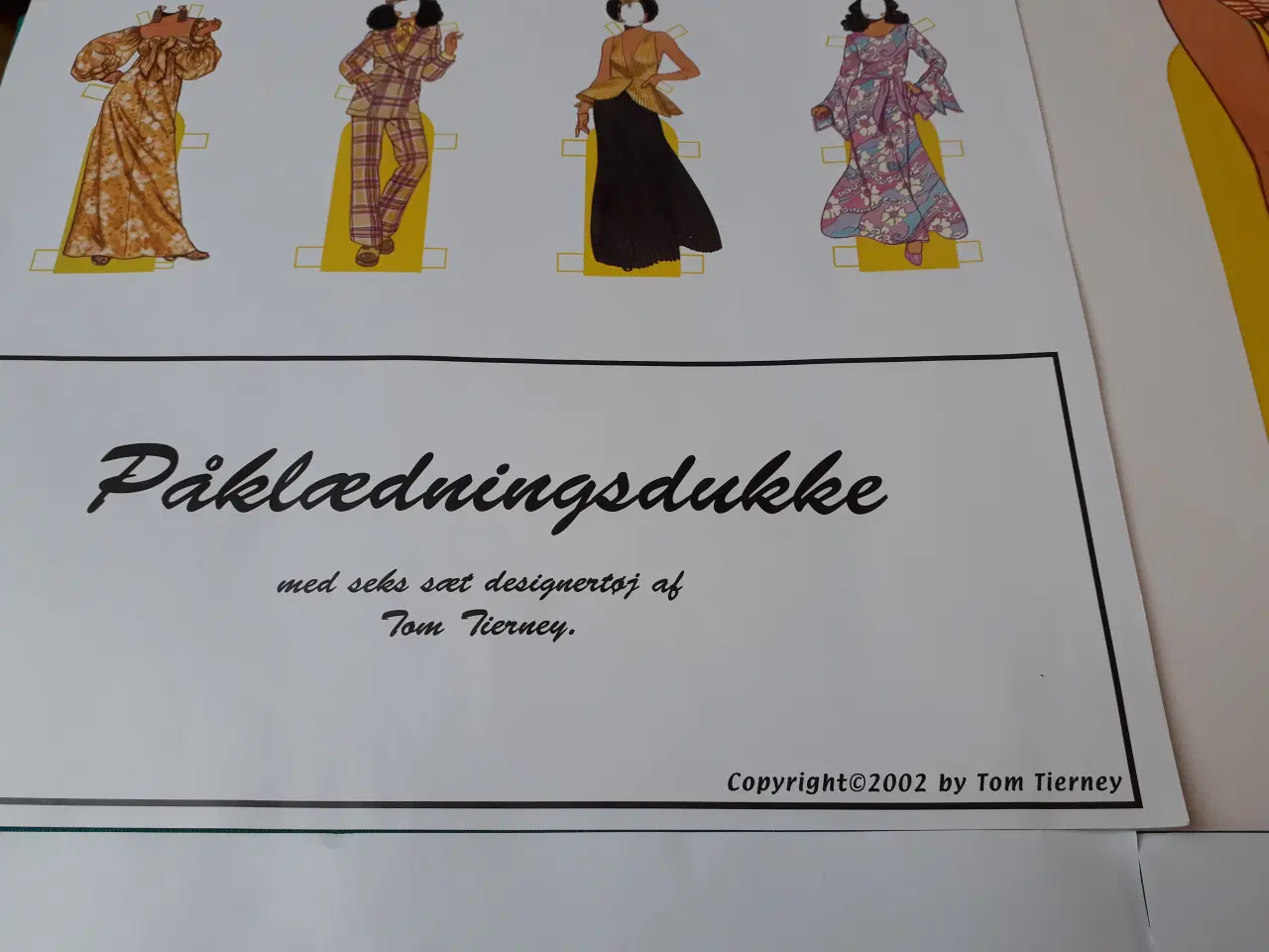 Billede 2 - Påklædningsdukker