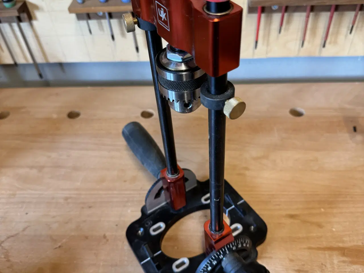 Billede 3 - UJK Boreguide og Selv-centrerende Skruestik