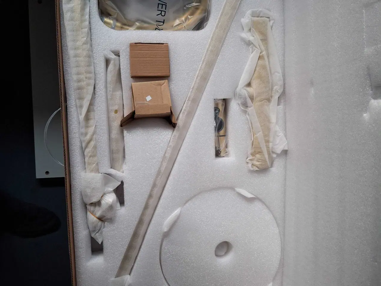 Billede 3 - Flot komplet ny bruser i messing