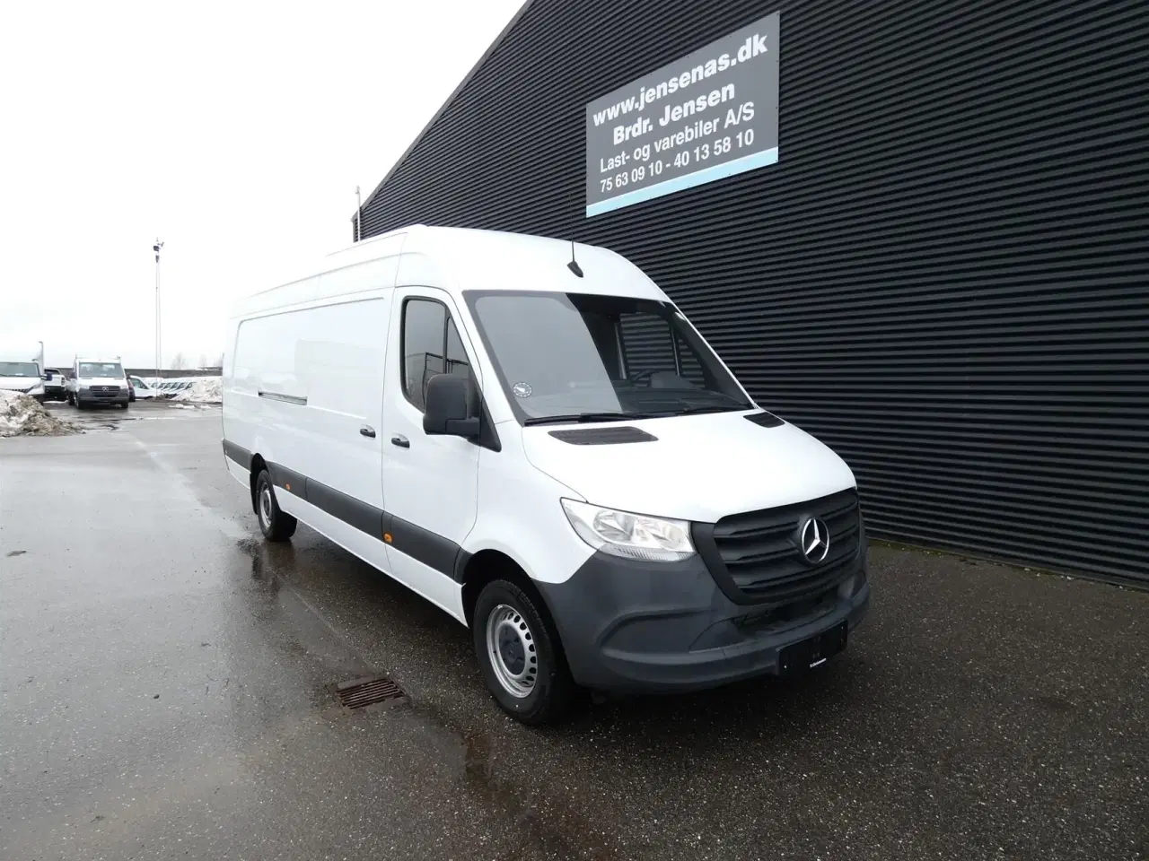 Billede 2 - Mercedes-Benz Sprinter 317 2,0 CDI A4 H2 RWD 9G-Tronic 170HK Van Aut.