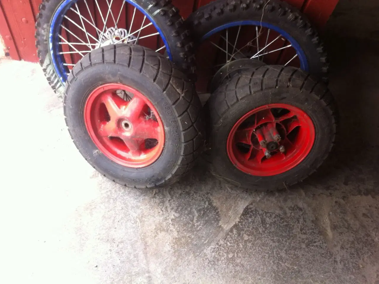 Billede 2 - dæk til scooter