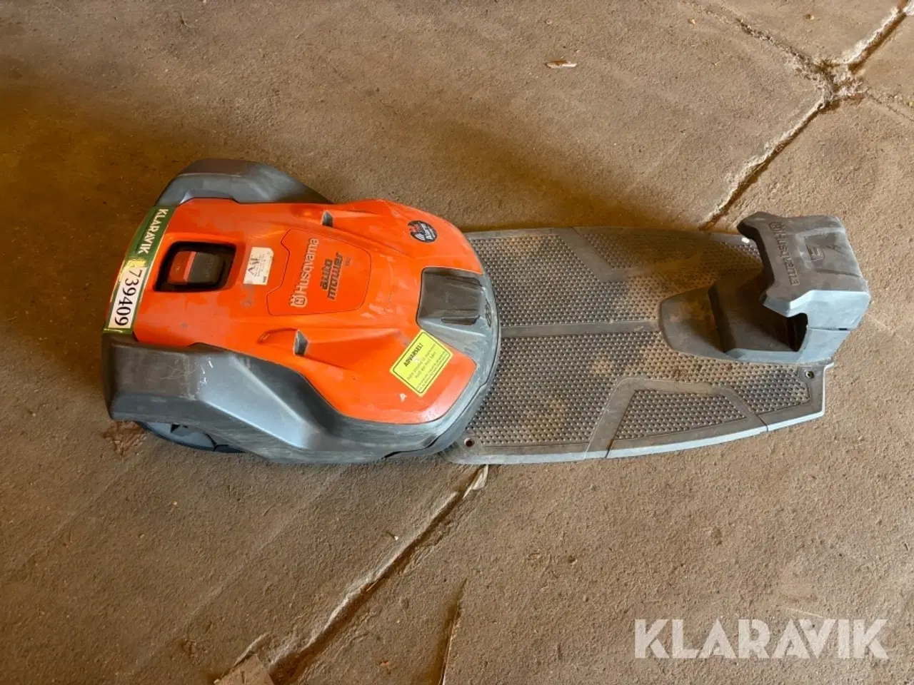 Billede 10 - Robot plæneklipper Husqvarna 550 med ladestation