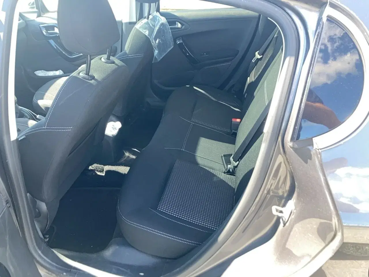 Billede 7 - Peugeot 208 1,6 BlueHDi 100 Allure