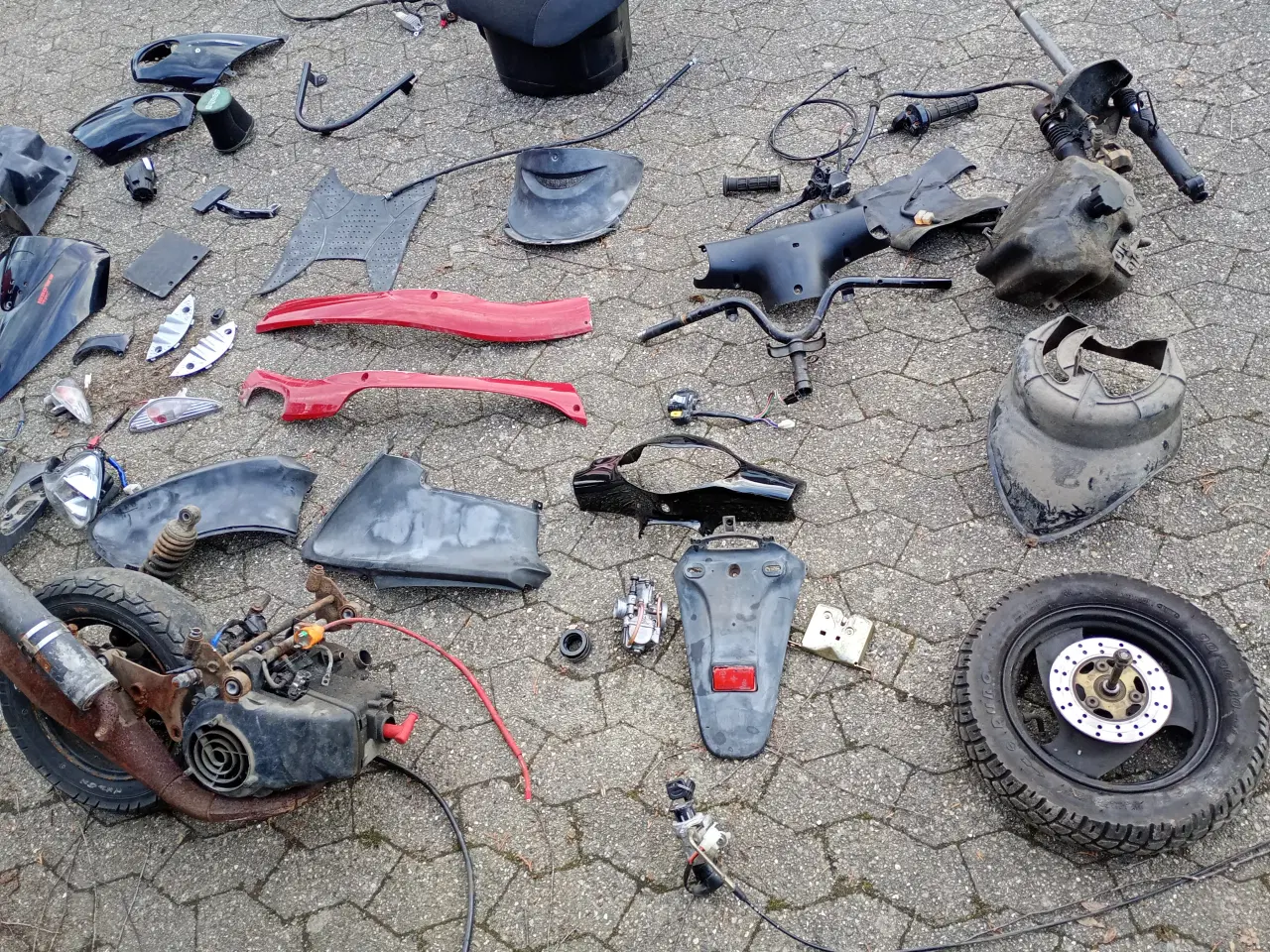 Billede 2 - Dele til Pgo Galaxy/ black Magic