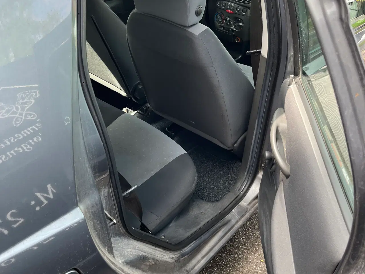 Billede 8 - Grå Fiat Punto 