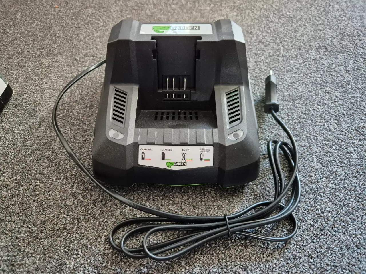 Billede 2 - Oplader til Garden 40V 2,5AH batteri
