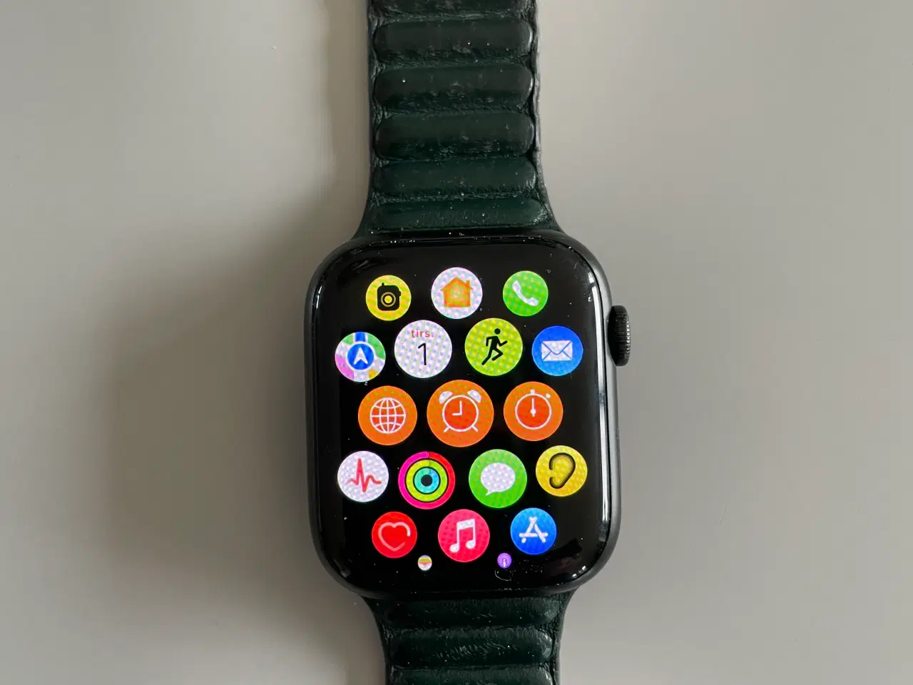 Billede 2 - Apple Watch Series 7, OS-version: 11.1