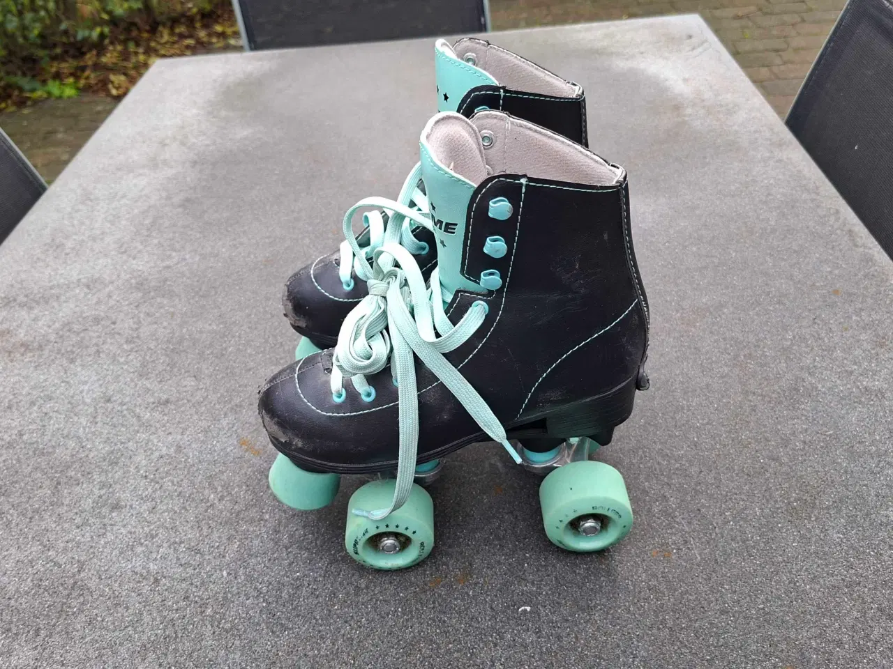 Billede 1 - Supreme rulleskøjter str 31-34