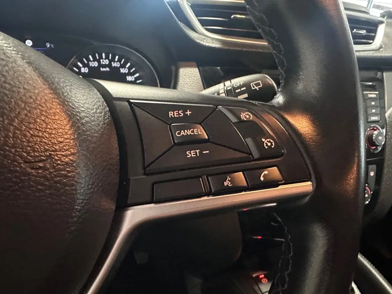 Billede 9 - Nissan Qashqai 1,3 Dig-T 140 Tekna