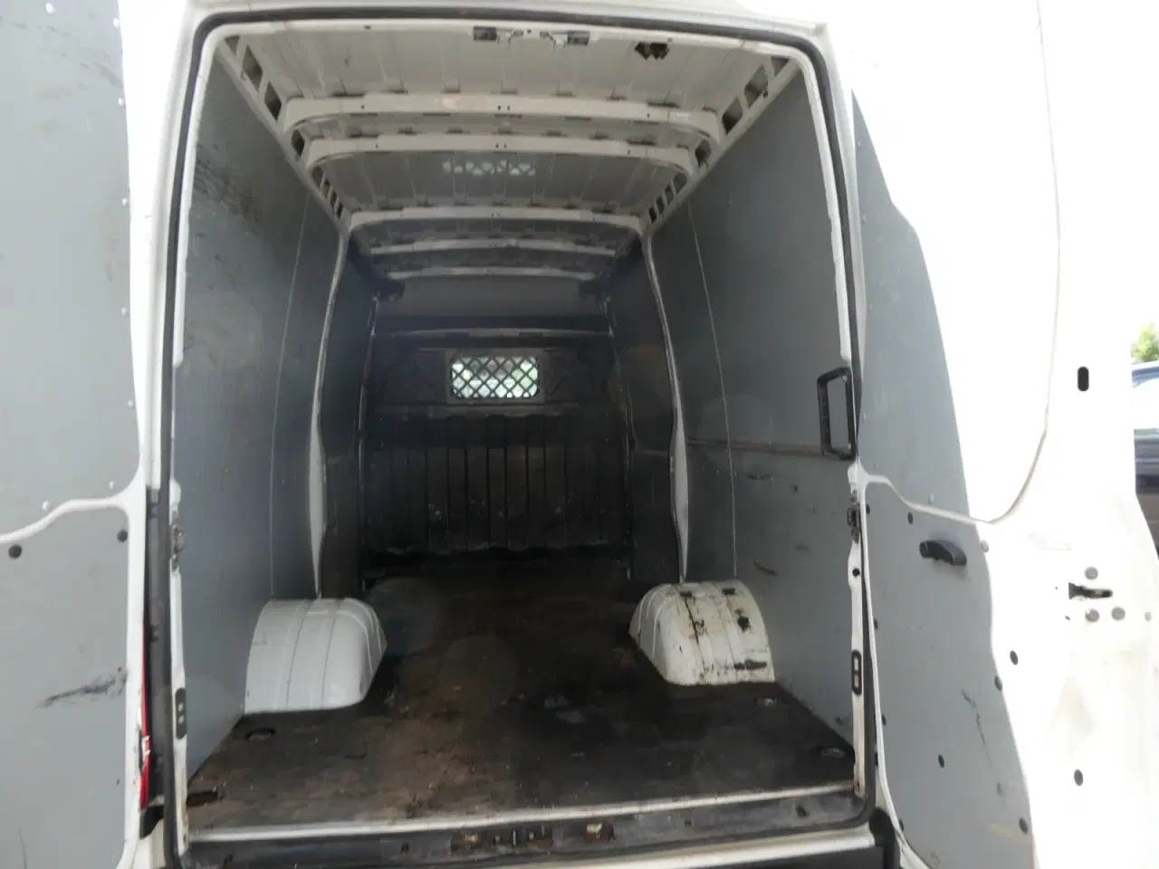 Billede 13 - Iveco Daily 2,3 35C15 12m³ Van