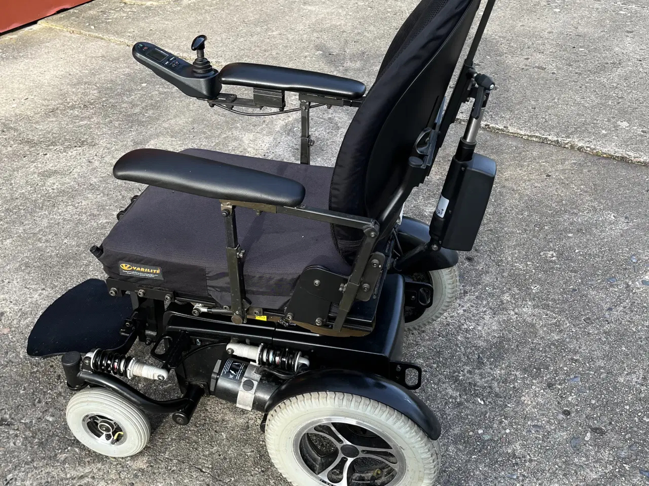 Billede 1 - Kørestol type TA iQ RWD