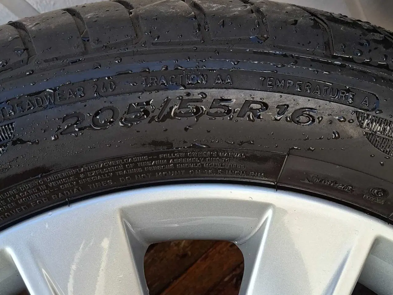 Billede 2 - Seat Leon alu-fælge med sommerdæk