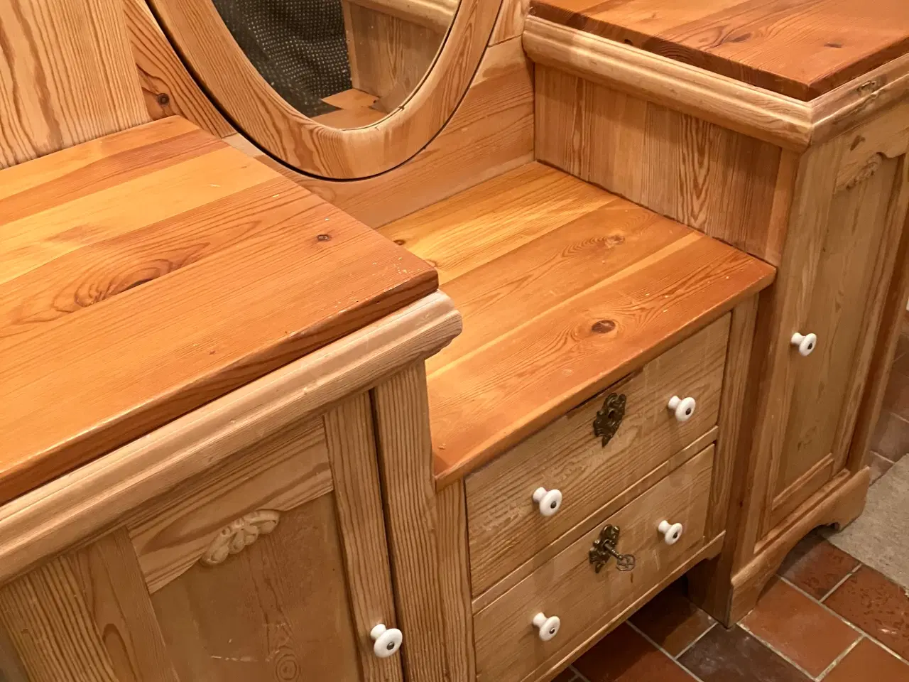 Billede 2 - Toiletmøbel