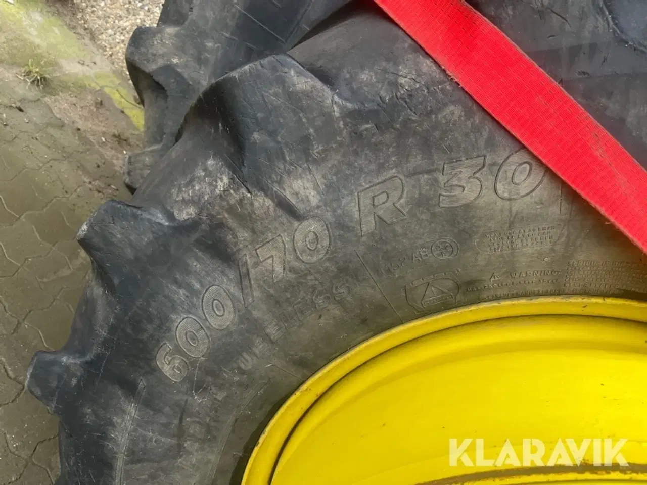 Billede 5 - Tvillinghjul John Deere 1 sæt med låse