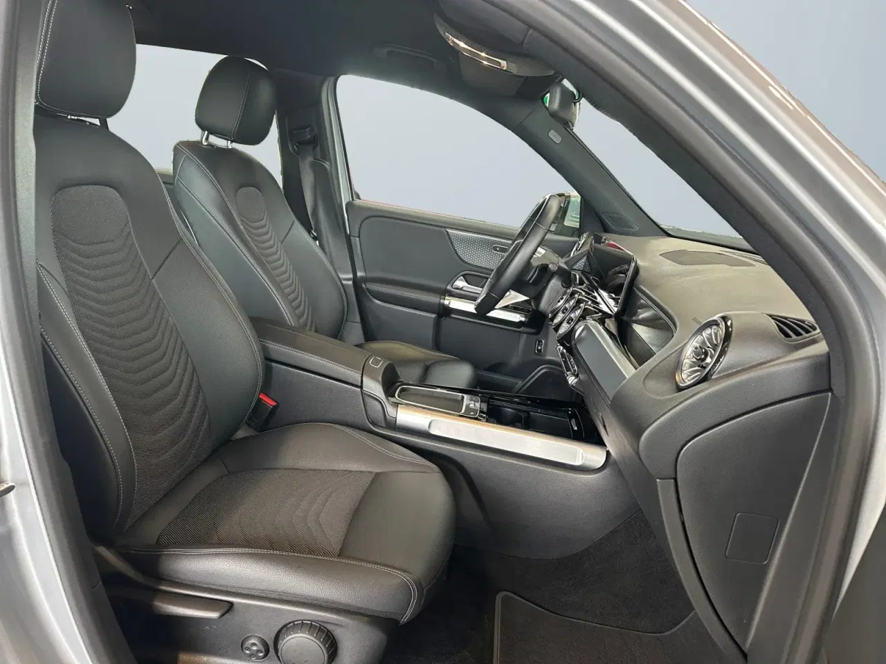 Billede 15 - Mercedes EQB250+  Progressive