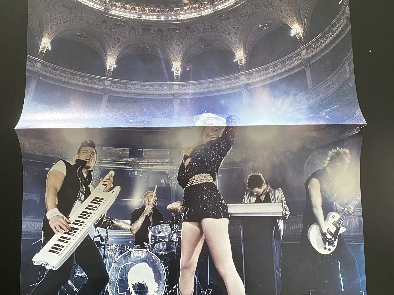 Billede 14 - To-sidet plakater fra 00’erne og 2010’erne, y2k