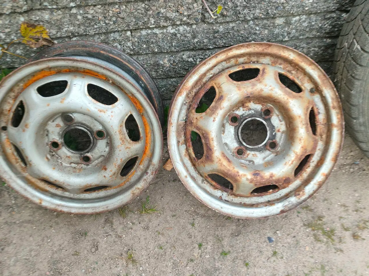 Billede 4 - Original VW Golf 1 / Scirocco 1 Stålfælge sæt 13"