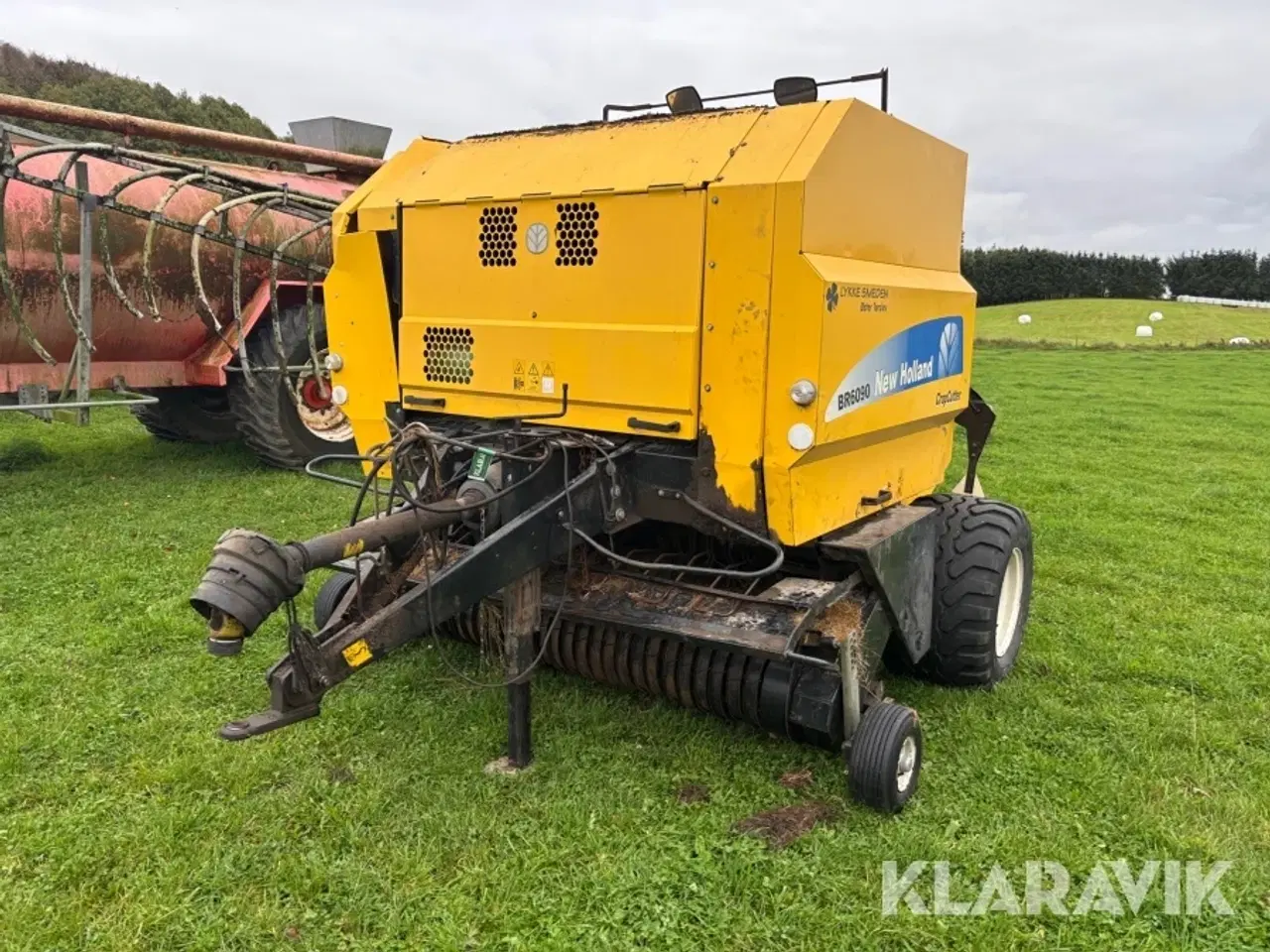 Billede 1 - Rundballepresser New Holland BR6090 Græs/halm